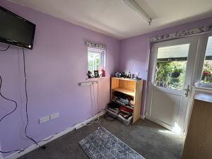 Photo 21- click for photo gallery